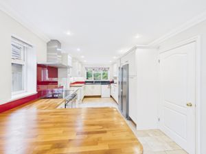 Photo 22- click for photo gallery